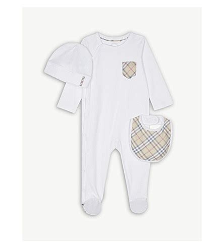 burberry baby grow set|burberry newborn gift set.